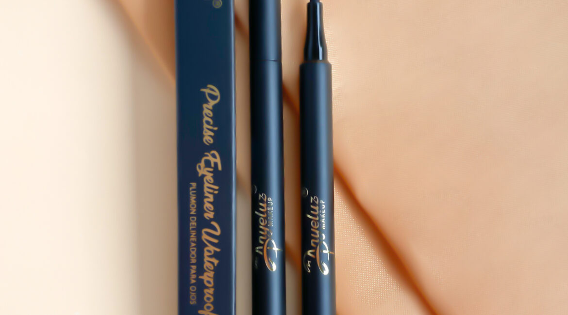 Anyeluz Plum?n Delineador